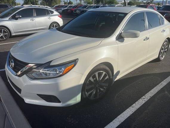 NISSAN ALTIMA 2017 1N4AL3AP3HC246839 image