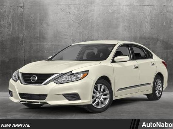 NISSAN ALTIMA 2017 1N4AL3AP7HN305654 image