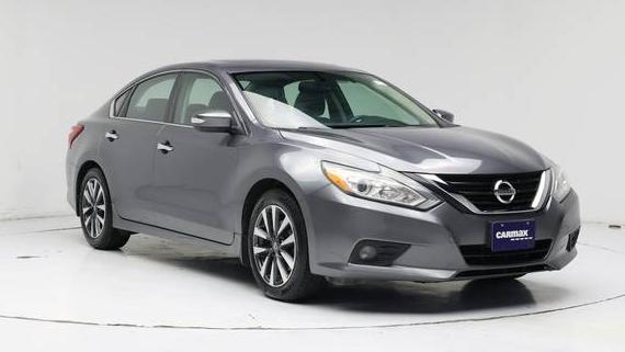 NISSAN ALTIMA 2017 1N4AL3AP9HC278663 image