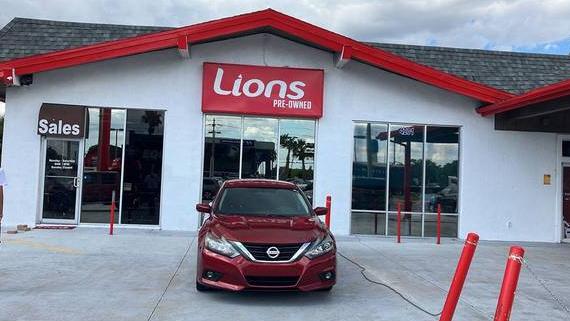 NISSAN ALTIMA 2017 1N4AL3AP3HN327277 image