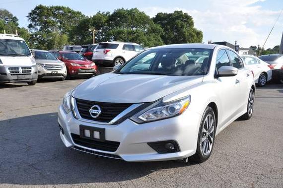 NISSAN ALTIMA 2017 1N4AL3AP4HC188885 image
