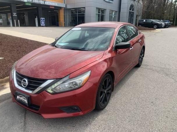 NISSAN ALTIMA 2017 1N4AL3APXHC205723 image