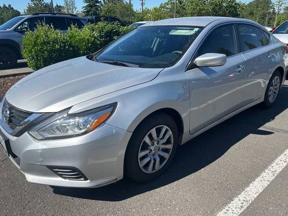 NISSAN ALTIMA 2017 1N4AL3AP1HC482129 image