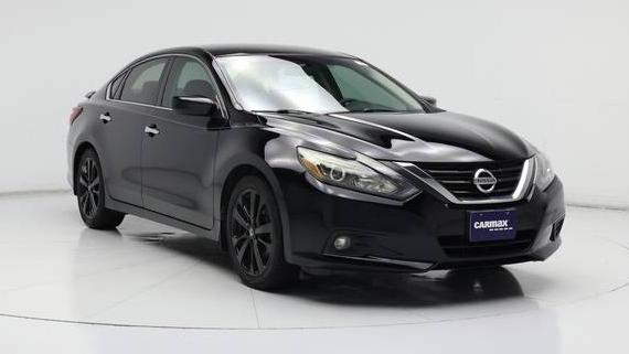 NISSAN ALTIMA 2017 1N4AL3AP8HN334631 image