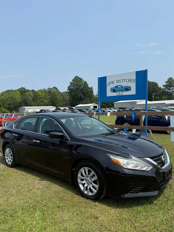 NISSAN ALTIMA 2017 1N4AL3AP8HN332698 image