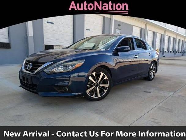 NISSAN ALTIMA 2017 1N4AL3AP3HC280702 image