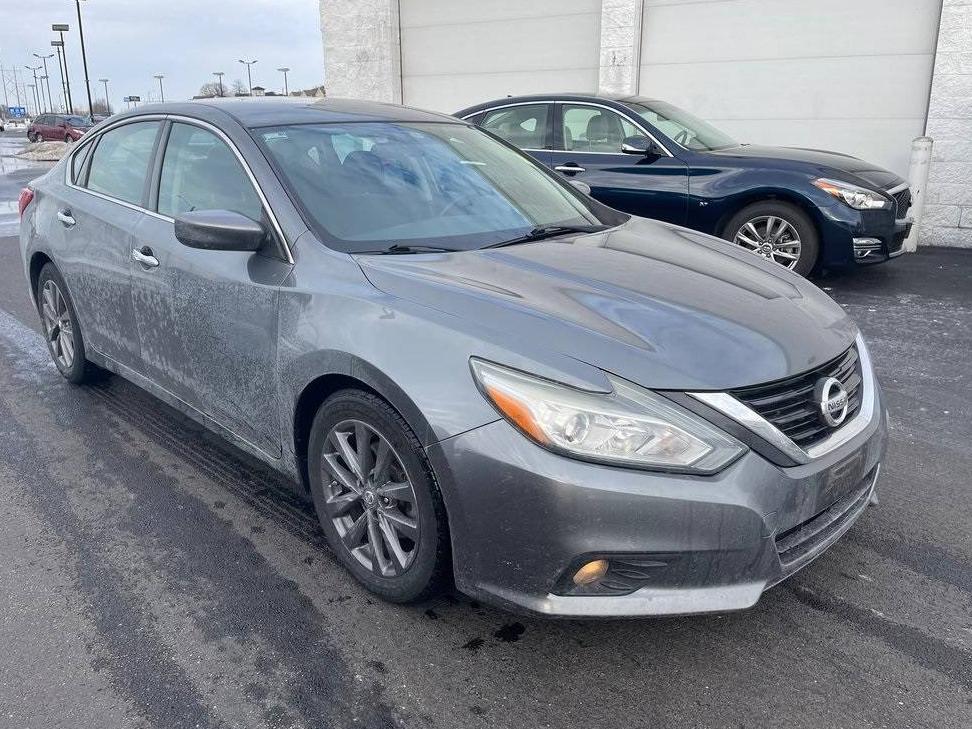 NISSAN ALTIMA 2017 1N4AL3AP5HC290034 image