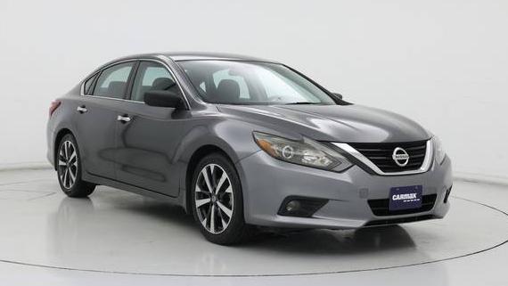 NISSAN ALTIMA 2017 1N4AL3APXHC294841 image