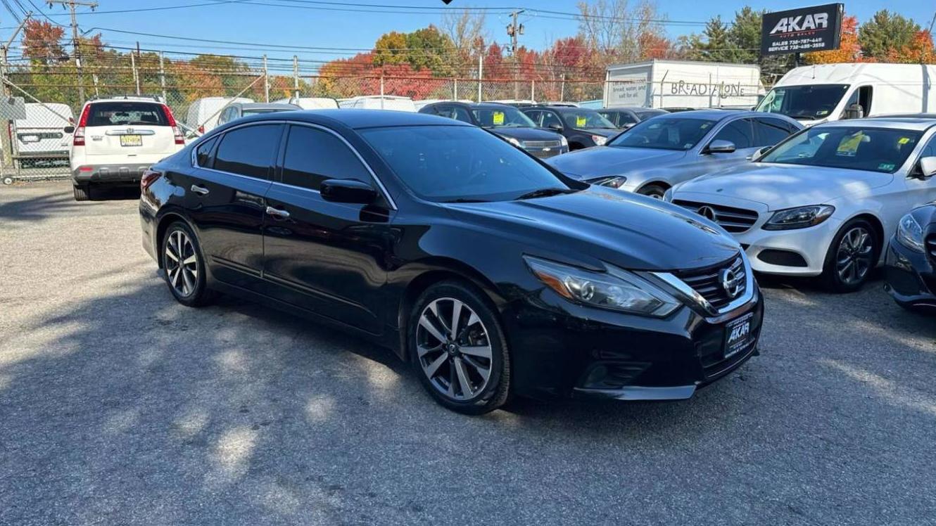 NISSAN ALTIMA 2017 1N4AL3AP0HC167757 image