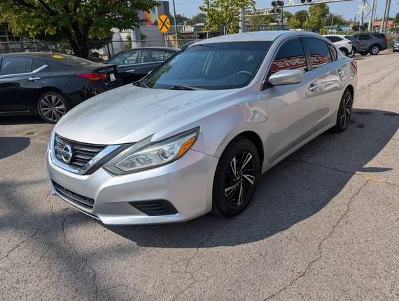NISSAN ALTIMA 2017 1N4AL3AP1HN346670 image