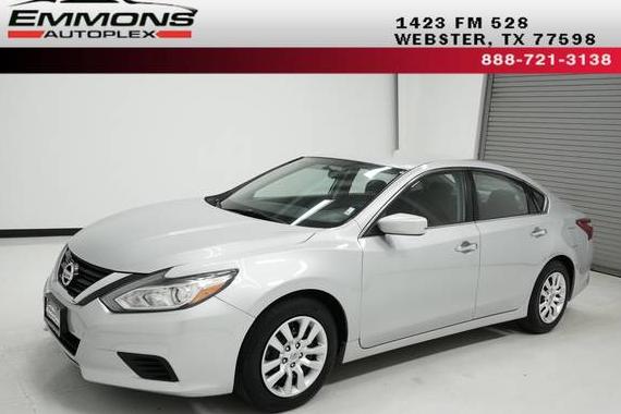 NISSAN ALTIMA 2017 1N4AL3AP0HN330265 image