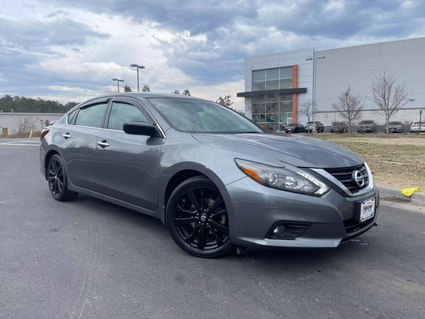 NISSAN ALTIMA 2017 1N4AL3AP7HC289418 image