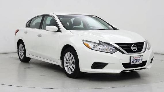 NISSAN ALTIMA 2017 1N4AL3AP8HC268724 image
