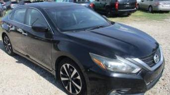 NISSAN ALTIMA 2017 1N4AL3AP5HC156110 image