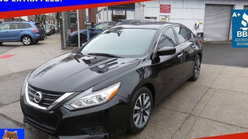 NISSAN ALTIMA 2017 1N4AL3AP7HC137722 image