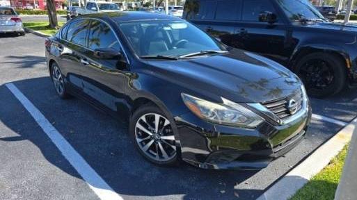 NISSAN ALTIMA 2017 1N4AL3APXHC268577 image