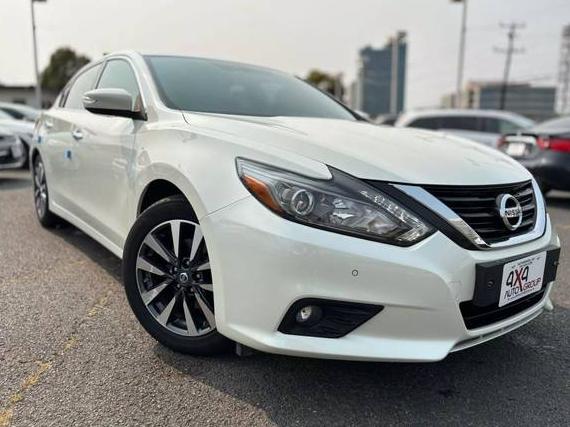 NISSAN ALTIMA 2017 1N4AL3APXHC182072 image