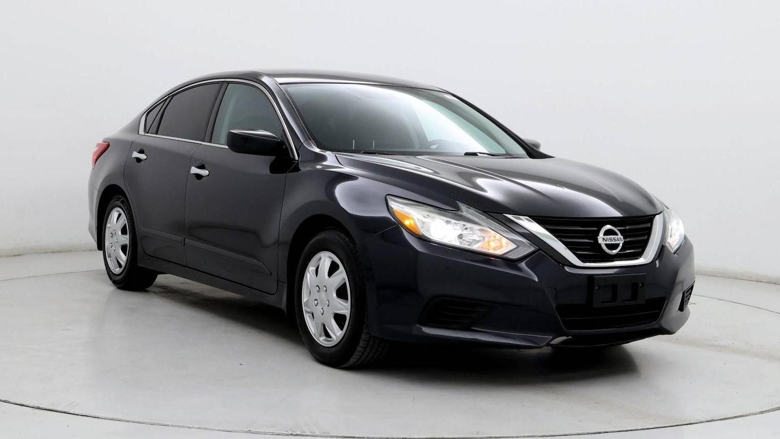 NISSAN ALTIMA 2017 1N4AL3AP5HC257454 image