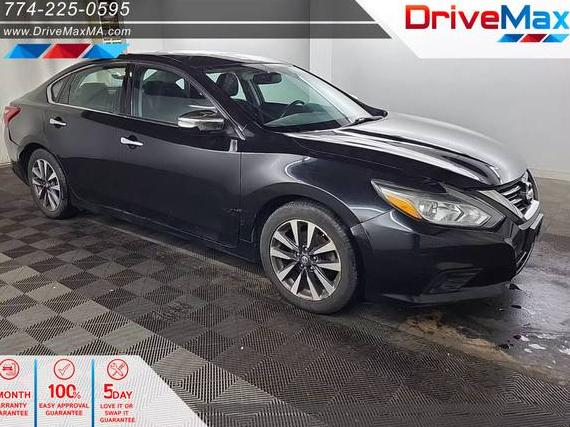 NISSAN ALTIMA 2017 1N4AL3AP8HC290433 image