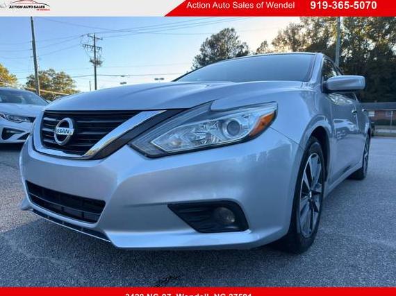 NISSAN ALTIMA 2017 1N4AL3AP2HC126479 image