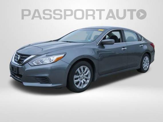 NISSAN ALTIMA 2017 1N4AL3AP4HC158530 image