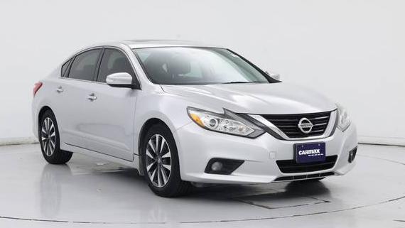 NISSAN ALTIMA 2017 1N4AL3AP9HC128343 image