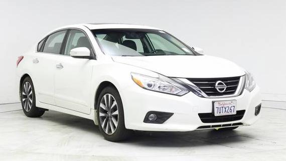 NISSAN ALTIMA 2017 1N4AL3AP0HC183019 image