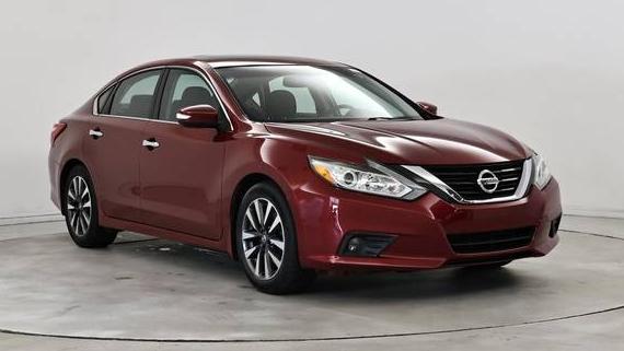 NISSAN ALTIMA 2017 1N4AL3APXHC210209 image