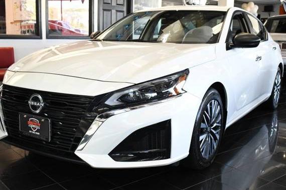 NISSAN ALTIMA 2024 1N4BL4DV6RN317137 image NISSAN ALTIMA 2024 1N4BL4DV6RN317137 image