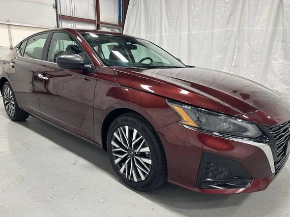NISSAN ALTIMA 2024 1N4BL4DV5RN371318 image