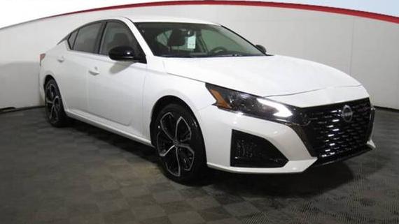 NISSAN ALTIMA 2024 1N4BL4CV6RN367313 image NISSAN ALTIMA 2024 1N4BL4CV6RN367313 image