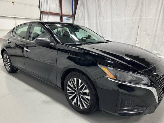 NISSAN ALTIMA 2024 1N4BL4DV4RN371486 image