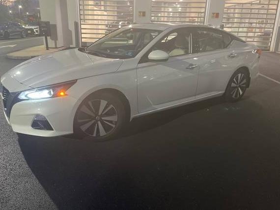 NISSAN ALTIMA 2020 1N4BL4DV2LC179082 image