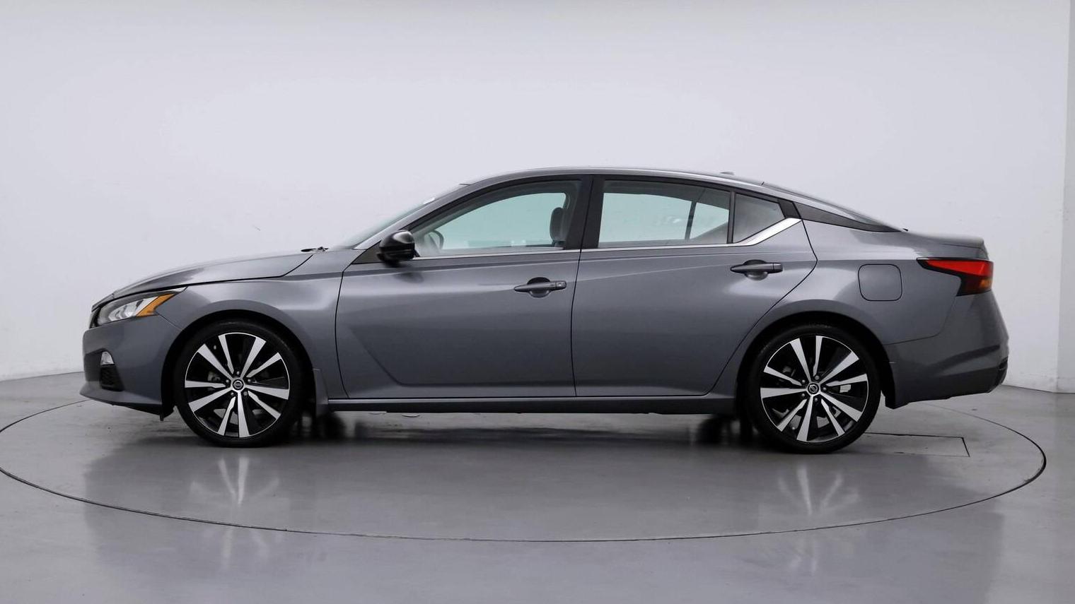 NISSAN ALTIMA 2020 1N4BL4CVXLC202240 image