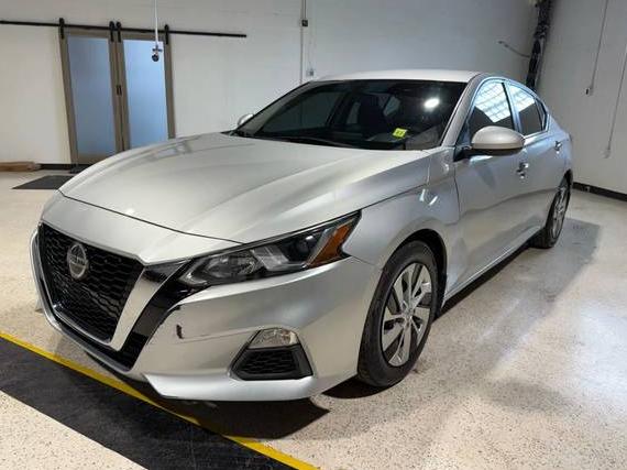 NISSAN ALTIMA 2020 1N4BL4BV1LC175561 image