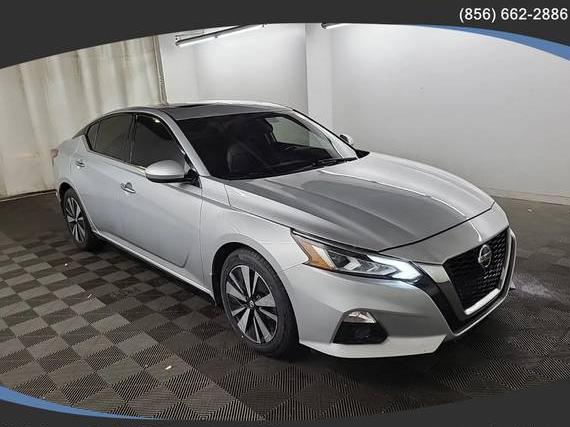 NISSAN ALTIMA 2020 1N4BL4EV3LN301077 image