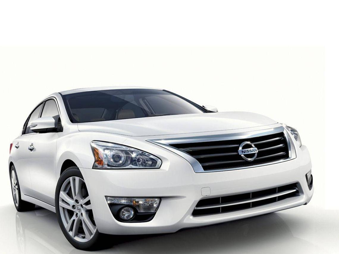 NISSAN ALTIMA 2014 1N4AL3AP7EN335619 image