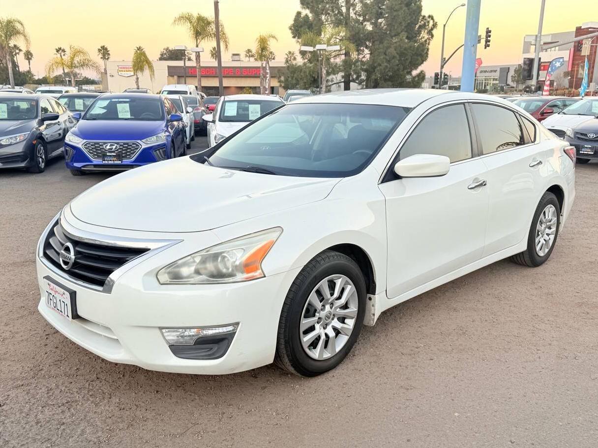 NISSAN ALTIMA 2014 1N4AL3AP1EN371211 image