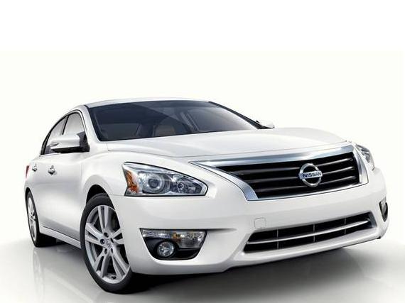 NISSAN ALTIMA 2014 1N4AL3AP3EC153945 image