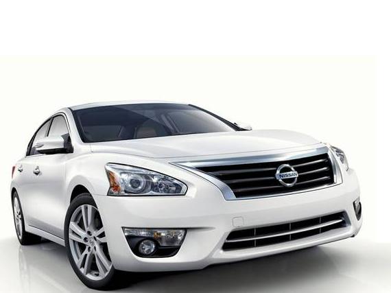 NISSAN ALTIMA 2015 1N4AL3AP2FN301752 image