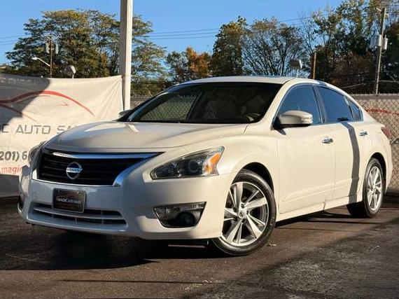 NISSAN ALTIMA 2015 1N4AL3APXFC113606 image