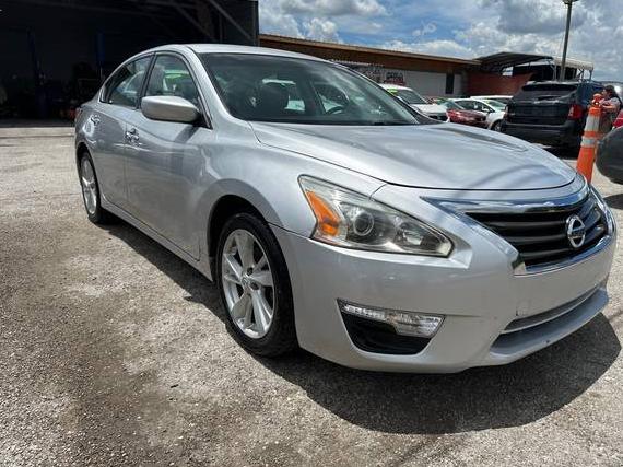 NISSAN ALTIMA 2015 1N4AL3AP5FN327102 image