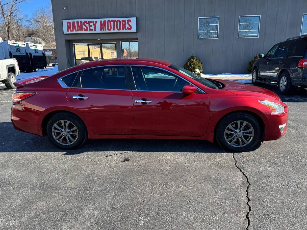 NISSAN ALTIMA 2015 1N4AL3AP3FC442339 image