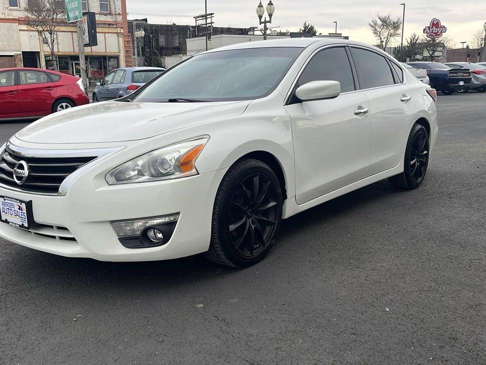 NISSAN ALTIMA 2015 1N4AL3AP3FC421233 image