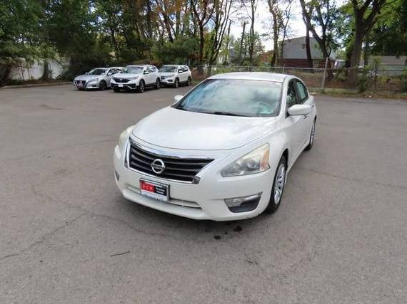 NISSAN ALTIMA 2015 1N4AL3APXFC264364 image