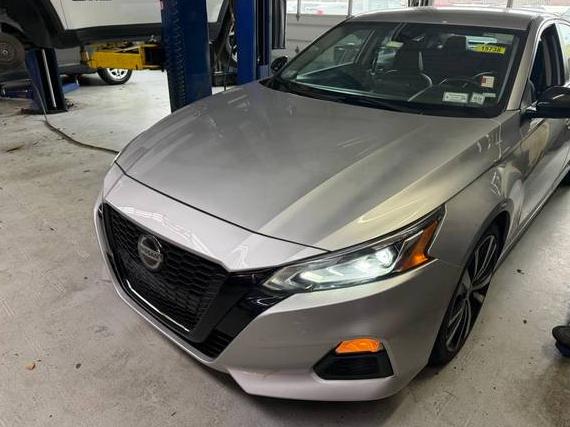 NISSAN ALTIMA 2022 1N4BL4CVXNN400677 image