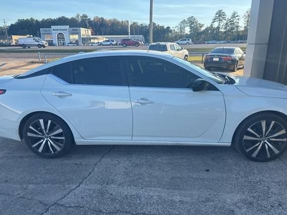 NISSAN ALTIMA 2022 1N4BL4CVXNN334180 image