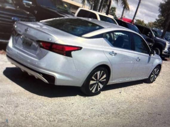 NISSAN ALTIMA 2022 1N4BL4DV1NN335636 image