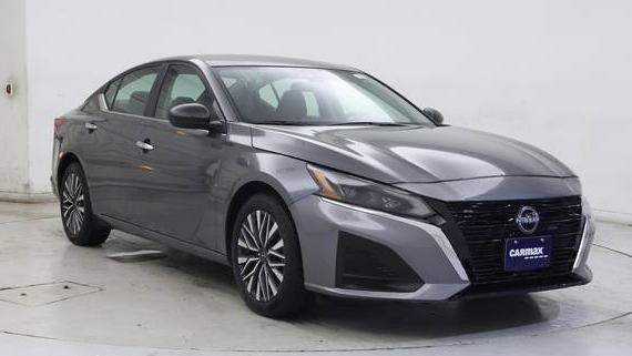 NISSAN ALTIMA 2025 1N4BL4DV7SN321087 image