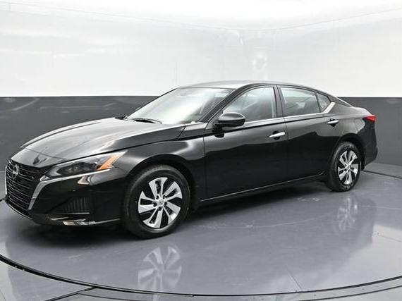 NISSAN ALTIMA 2025 1N4BL4BV1SN343945 image
